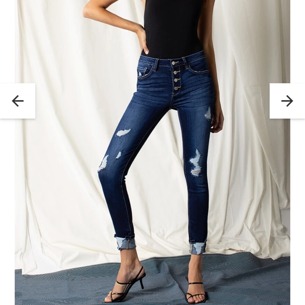 29 MID RISE SKINNY JEAN